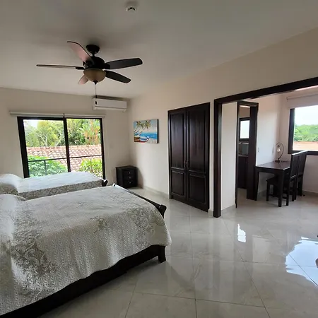 Casa Enayati - En-Suite Private Rooms